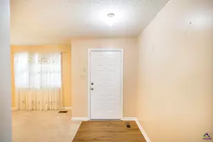 104 Delone Dr, Byron, GA 31008 - Photo 6