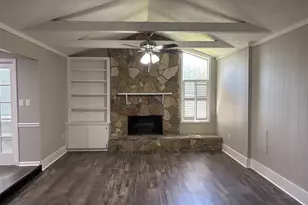 422 Lake Front Dr, Warner Robins, GA 31088 - Photo 6