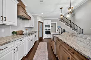 901 Falkirk Dr, Warner Robins, GA 31088 - Photo 10