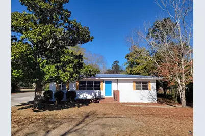 161 E Cherry Street, Cochran, GA 31014 - Photo 2