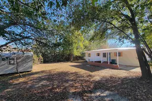 161 E Cherry St, Cochran, GA 31014 - Photo 6