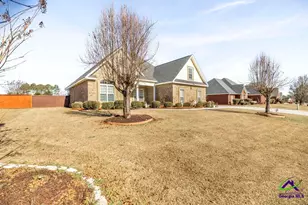 302 Estates Way, Warner Robins, GA 31088 - Photo 4