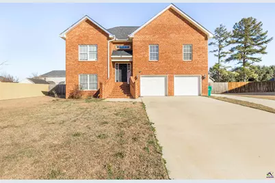 303 Rose Pointe Ct, Bonaire, GA 31005 - Photo 1