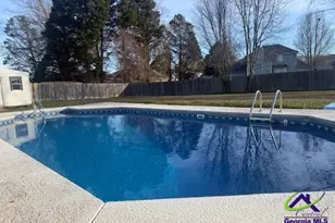 102 Stone Mill Dr, Warner Robins, GA 31088 - Photo 2