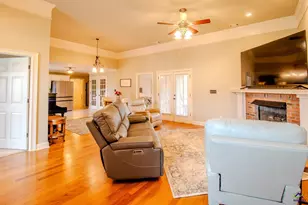 301 Hunts Landing Dr, Kathleen, GA 31047 - Photo 4