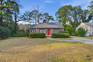 801 Carey St, Perry, GA 31069 - Photo 2