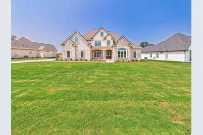 119 Pridgen Pass, Perry, GA 31069 - Photo 2