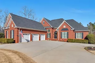 100 S Cambridge Dr, Griffin, GA 30224 - Photo 2