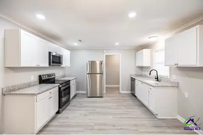 107 Briarwood Drive, Warner Robins, GA 31093 - Photo 12