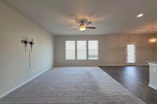 136 Red Birch LN, Warner Robins, GA 31093 - Photo 6