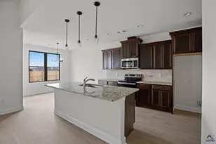 202 Farmland Circle, Perry, GA 31069 - Photo 14