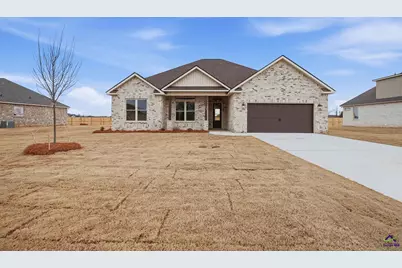 202 Farmland Circle, Perry, GA 31069 - Photo 2