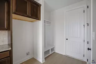 202 Farmland Circle, Perry, GA 31069 - Photo 22