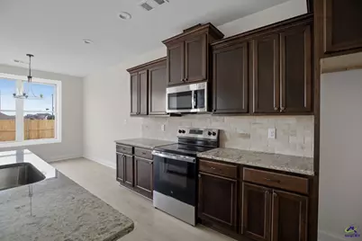 202 Farmland Circle, Perry, GA 31069 - Photo 16