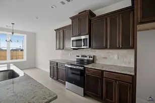 202 Farmland Circle, Perry, GA 31069 - Photo 16