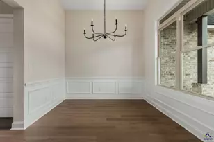 209 Farmland Circle, Perry, GA 31069 - Photo 10