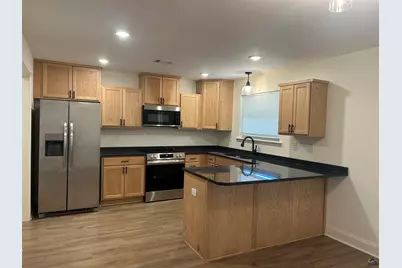 110 Eastlake, Warner Robins, GA 31093 - Photo 8