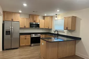 110 Eastlake, Warner Robins, GA 31093 - Photo 8