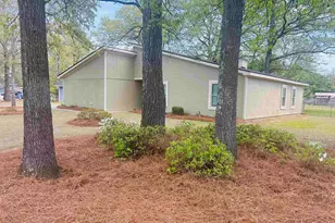 110 Eastlake, Warner Robins, GA 31093 - Photo 16