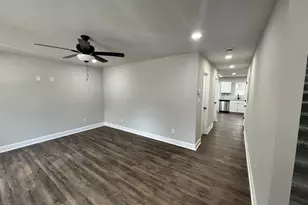 305 N 4th St, Warner Robins, GA 31093 - Photo 6