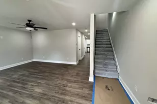 305 N 4th St, Warner Robins, GA 31093 - Photo 4