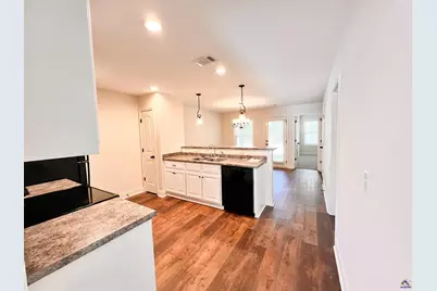 121 Washington Place Drive, Perry, GA 31069 - Photo 4