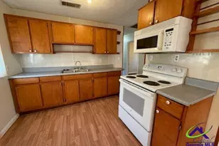 318 Bruce St, Warner Robins, GA 31093 - Photo 6