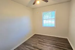 318 Bruce St, Warner Robins, GA 31093 - Photo 10