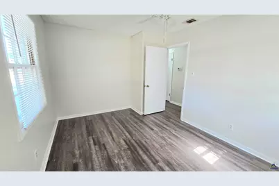 318 Bruce Street, Warner Robins, GA 31093 - Photo 8