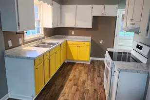 313 Vienna St, Fort Valley, GA 31030 - Photo 18