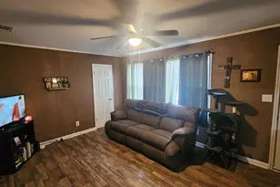 313 Vienna St, Fort Valley, GA 31030 - Photo 4