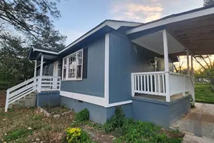 313 Vienna St, Fort Valley, GA 31030 - Photo 2