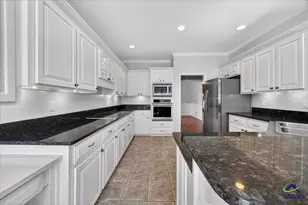 212 Falcon Crest, Warner Robins, GA 31088 - Photo 16