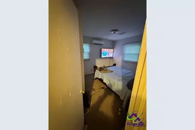 306 Kingsbury Circle, Warner Robins, GA 31088 - Photo 2