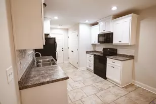 106 Ellington Ct, Perry, GA 31069 - Photo 6