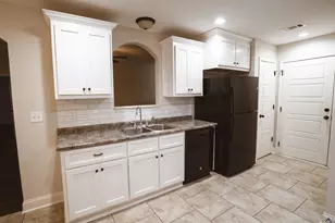 106 Ellington Ct, Perry, GA 31069 - Photo 4