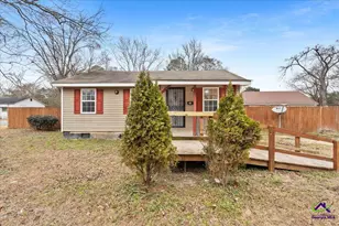 25 Martin Luther King Jr Blvd, Hawkinsville, GA 31036 - Photo 1