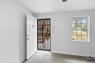 25 Martin Luther King Jr Blvd, Hawkinsville, GA 31036 - Photo 4