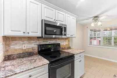 105 Eagles Ridge Court, Perry, GA 31063 - Photo 24