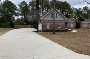 105 Eagles Ridge Ct, Perry, GA 31063 - Photo 4