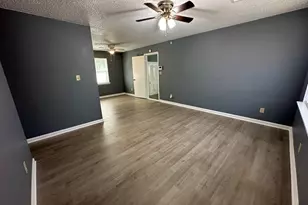 503 Coventry Ct, Perry, GA 31069 - Photo 2