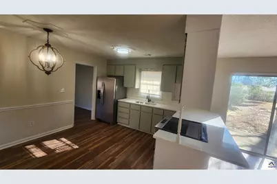 414 Forest Lake Drive, Warner Robins, GA 31093 - Photo 8