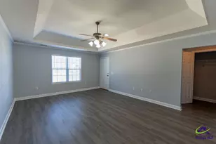 319 Deerfield Cir, Warner Robins, GA 31088 - Photo 4