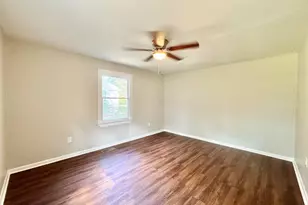 1319 Laura Ave, Warner Robins, GA 31088 - Photo 18