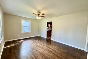 1319 Laura Ave, Warner Robins, GA 31088 - Photo 8