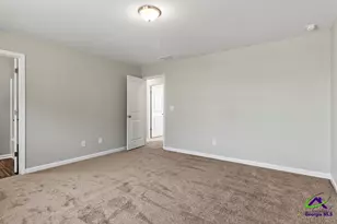 1077 Cold Water Dr, Griffin, GA 30224 - Photo 14