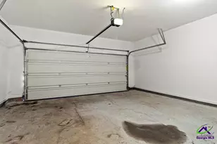 1077 Cold Water Dr, Griffin, GA 30224 - Photo 12