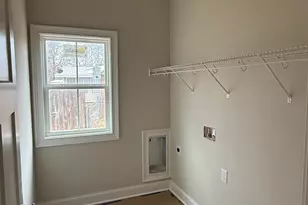 218 Valencia Cir, Warner Robins, GA 31028 - Photo 12