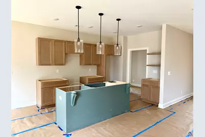 218 Valencia Circle, Warner Robins, GA 31028 - Photo 6