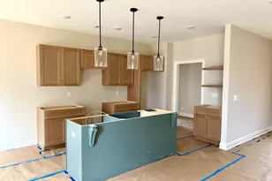 218 Valencia Cir, Warner Robins, GA 31028 - Photo 6